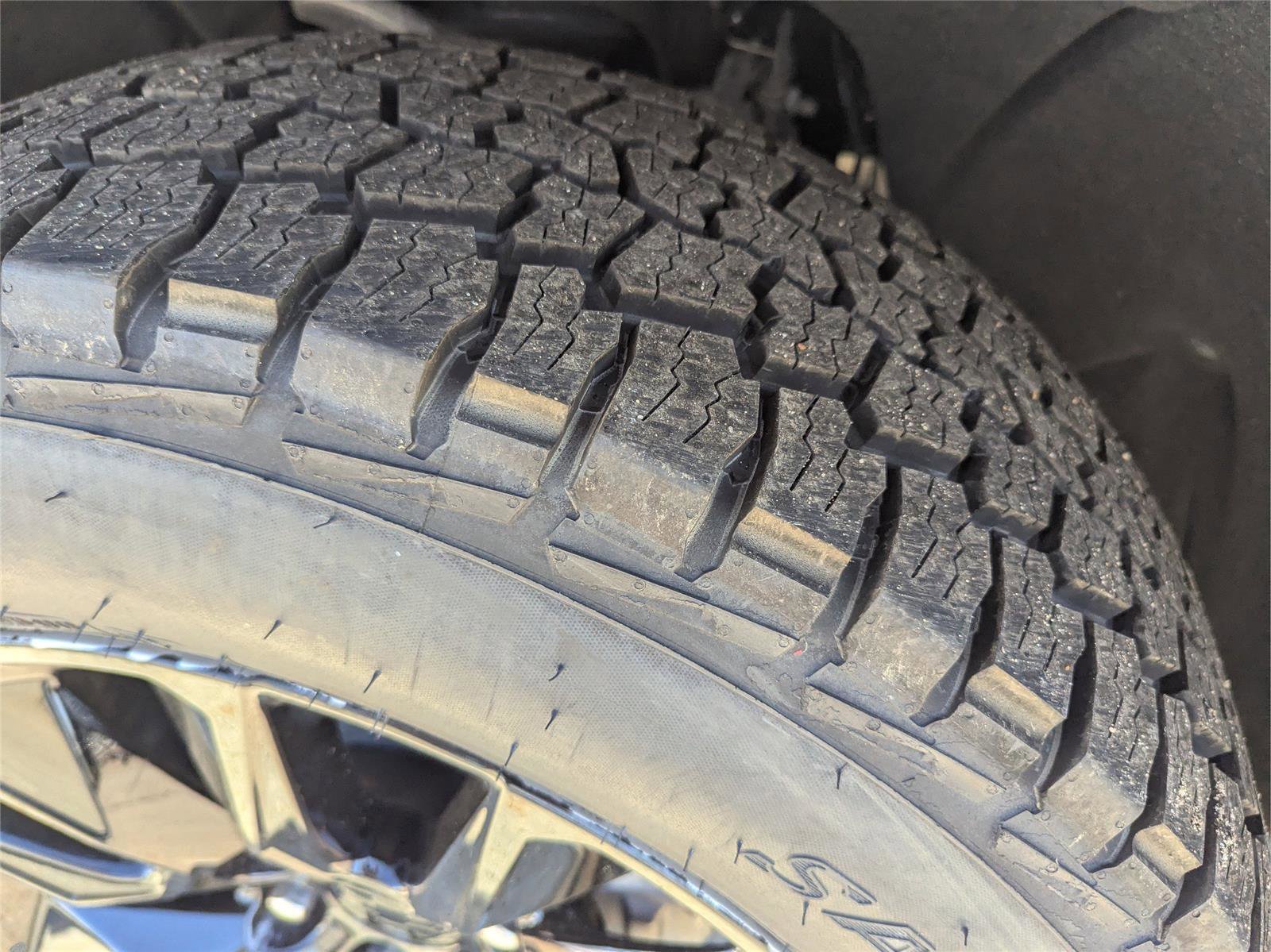 Used 2022 Chevrolet Silverado 1500 Custom image 24