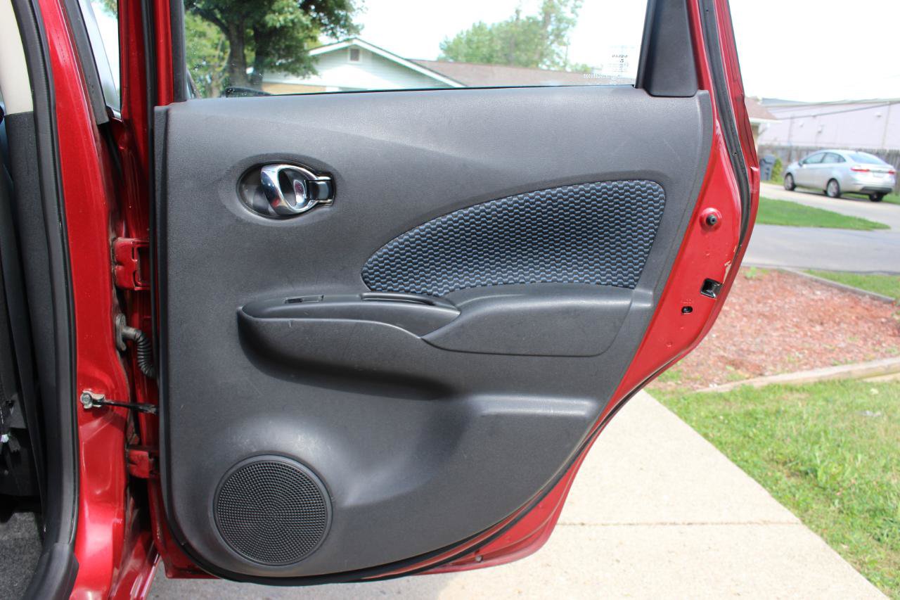 Used 2016 Nissan Versa Note SV w/ Sport Value Package FWD image 30