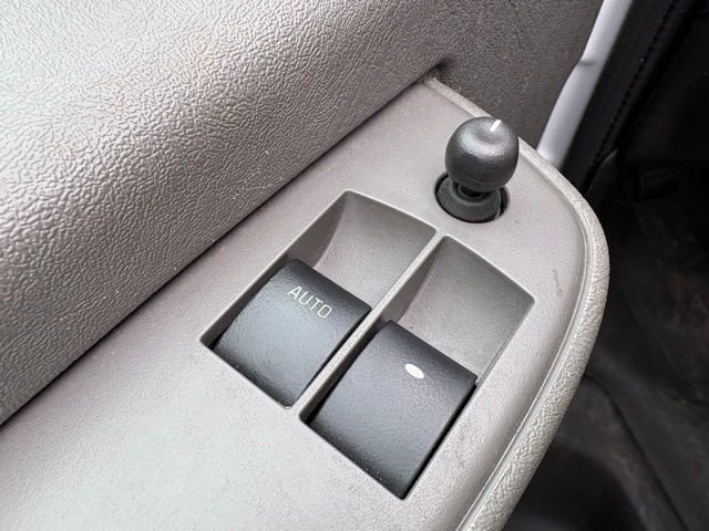 Used 2024 Chevrolet Express 2500 w/ Driver Convenience Package image 15