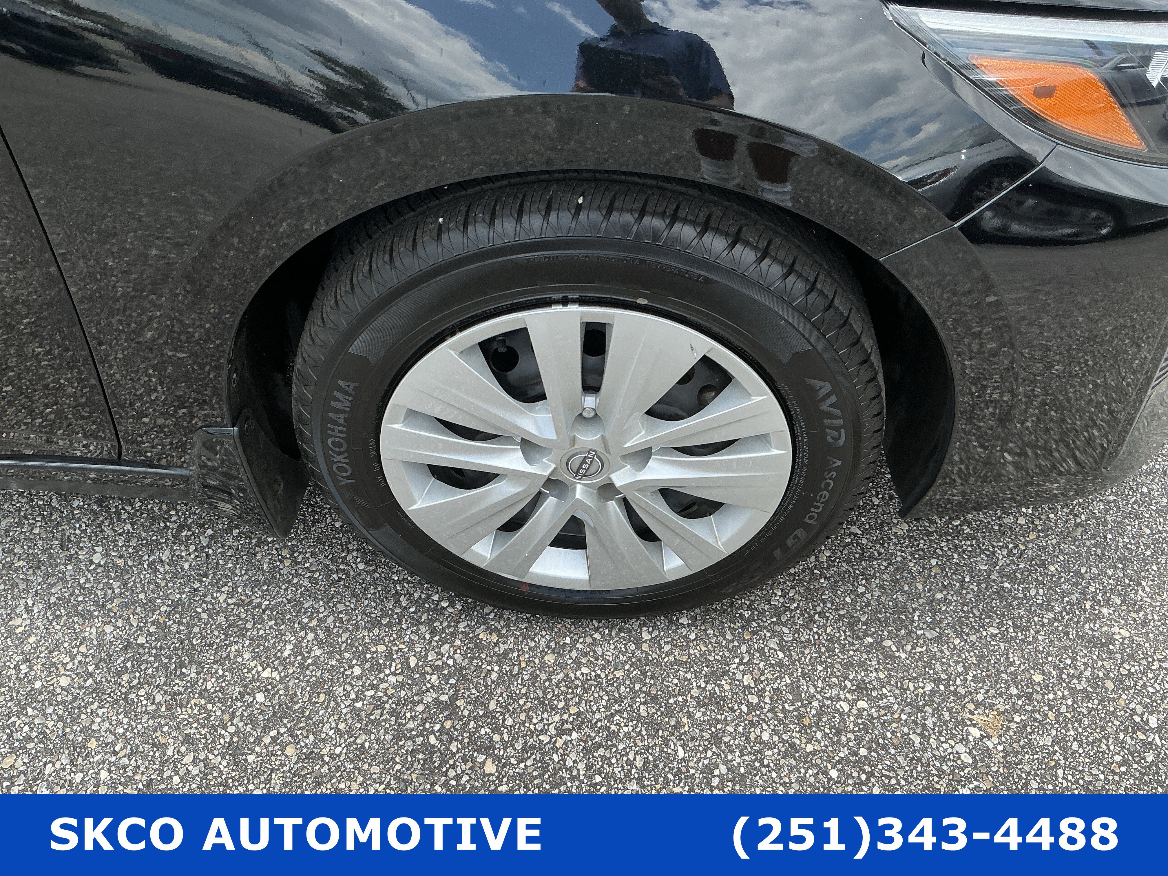Used 2025 Nissan Sentra S FWD image 9