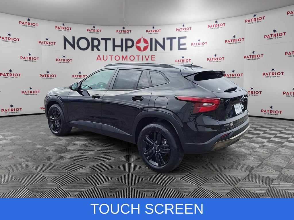 Used 2024 Chevrolet Trax ACTIV w/ Sunroof Package image 6