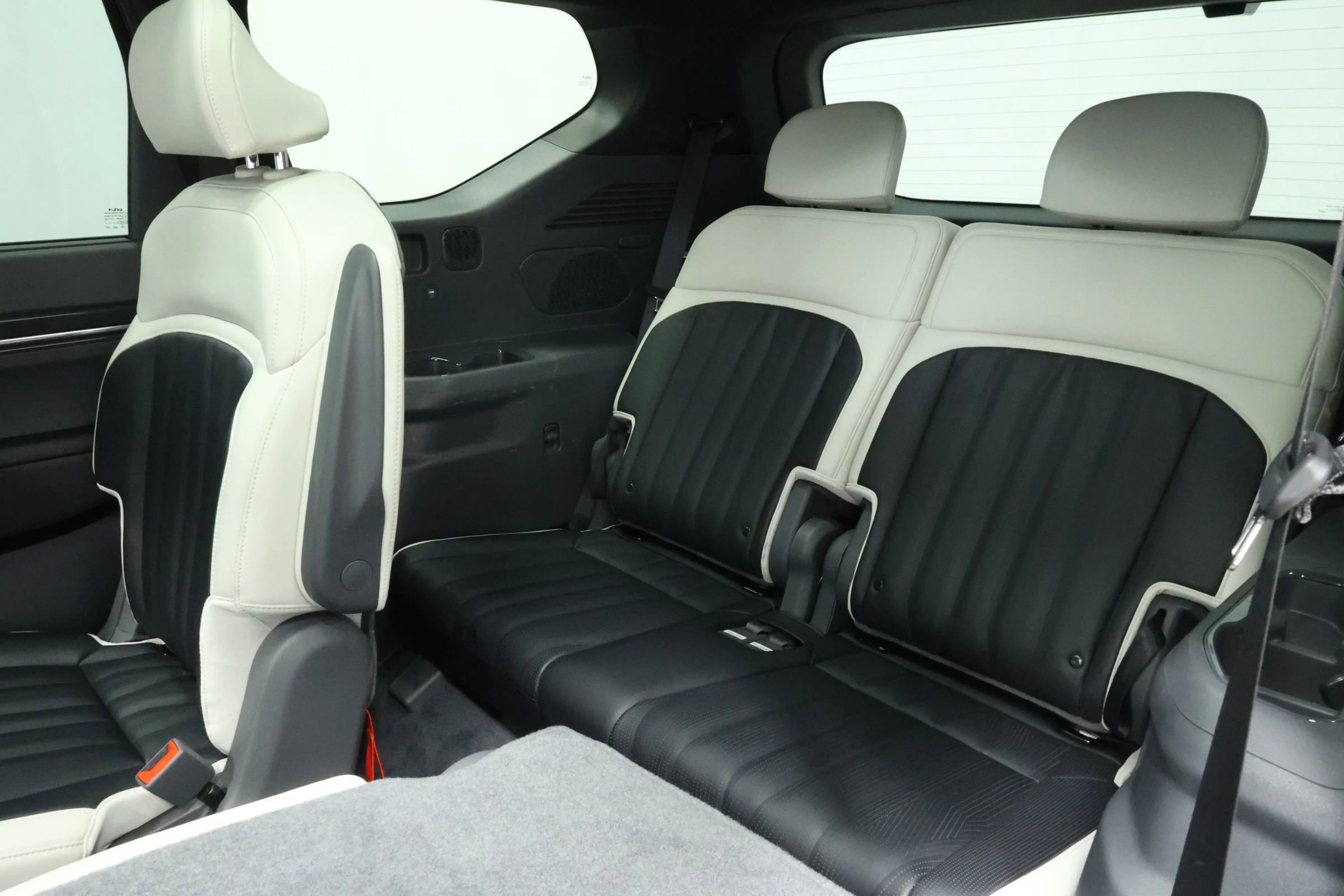 Used 2024 Kia EV9 GT-Line image 76