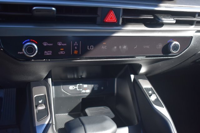 New 2026 Kia Sorento X-Line EX AWD/4WD image 31