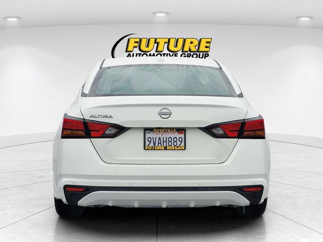 Certified 2025 Nissan Altima 2.5 S FWD image 8