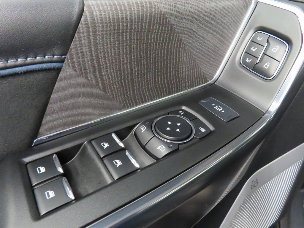 Used 2025 Ford F250 4x4 Crew Cab Super Duty image 77