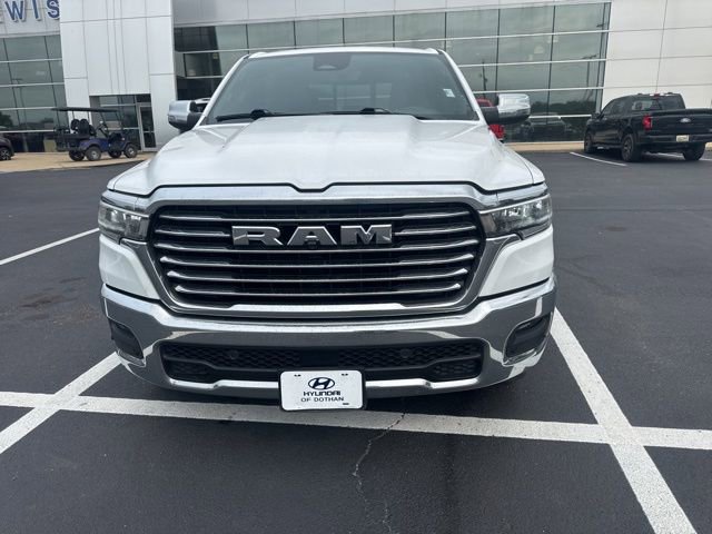 Used 2025 RAM 1500 Laramie AWD/4WD image 2
