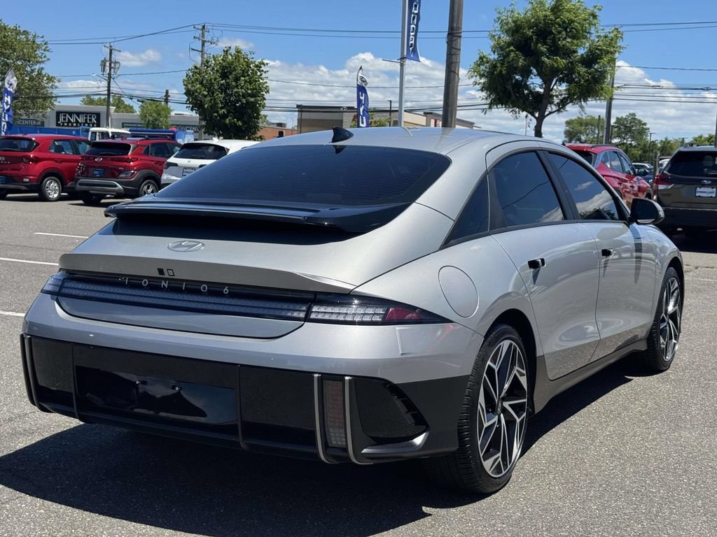 Used 2025 Hyundai Ioniq 6 SEL RWD image 8