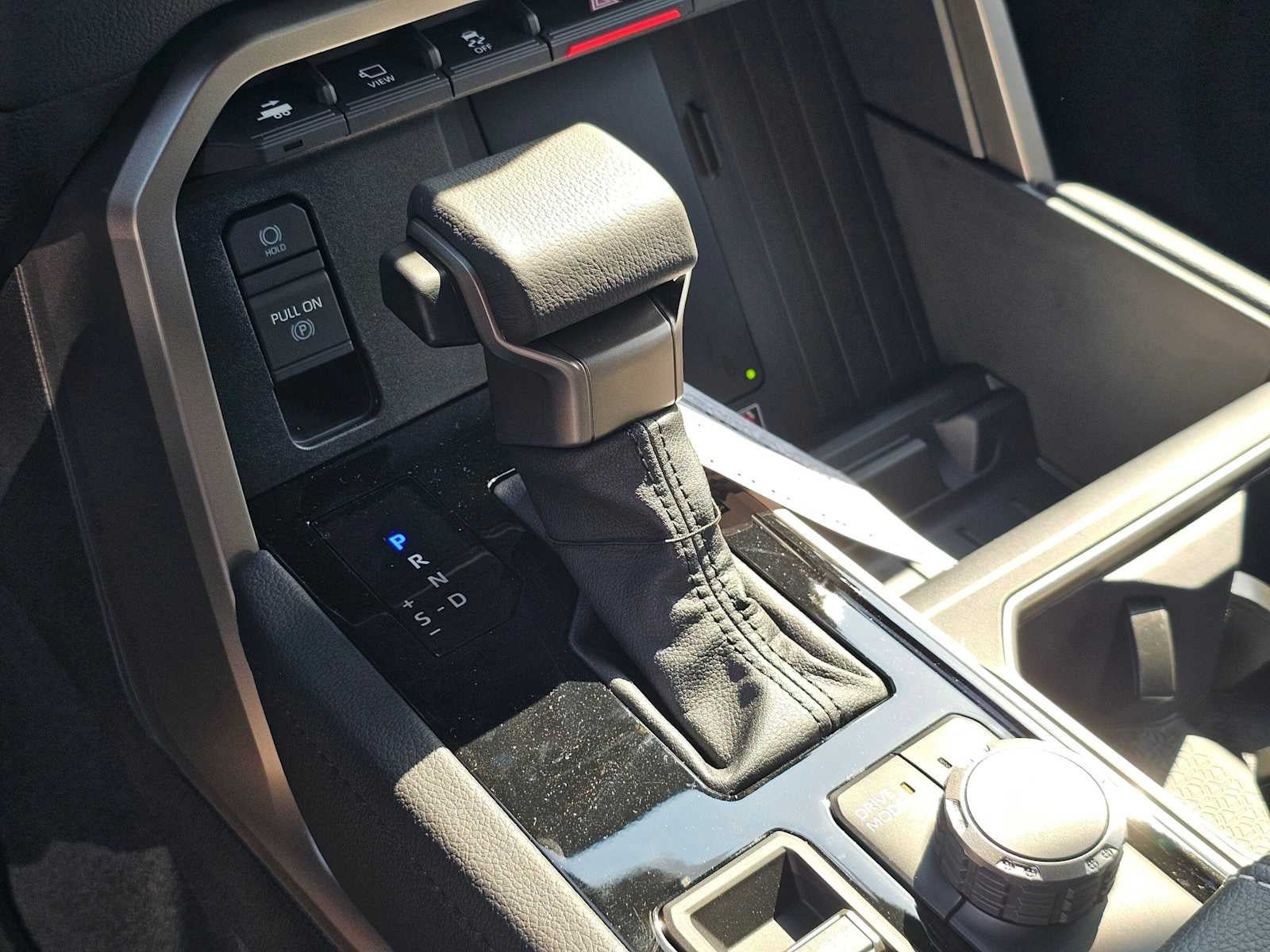 New 2026 Toyota Sequoia Limited AWD/4WD image 32