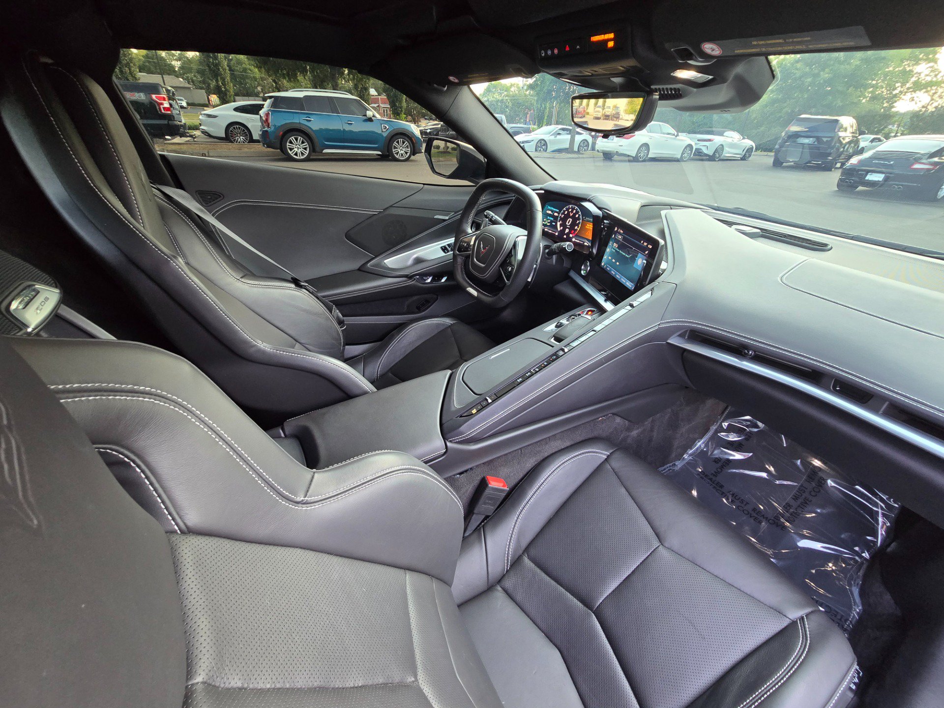 Used 2025 Chevrolet Corvette Z06 RWD image 16