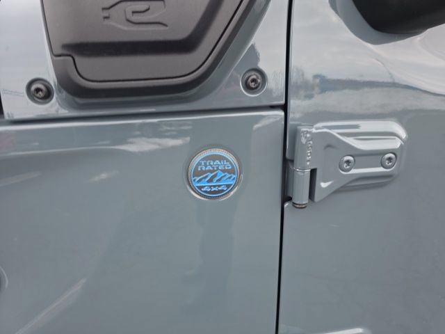 Used 2025 Jeep Wrangler Unlimited Sahara w/ Safety Group image 56