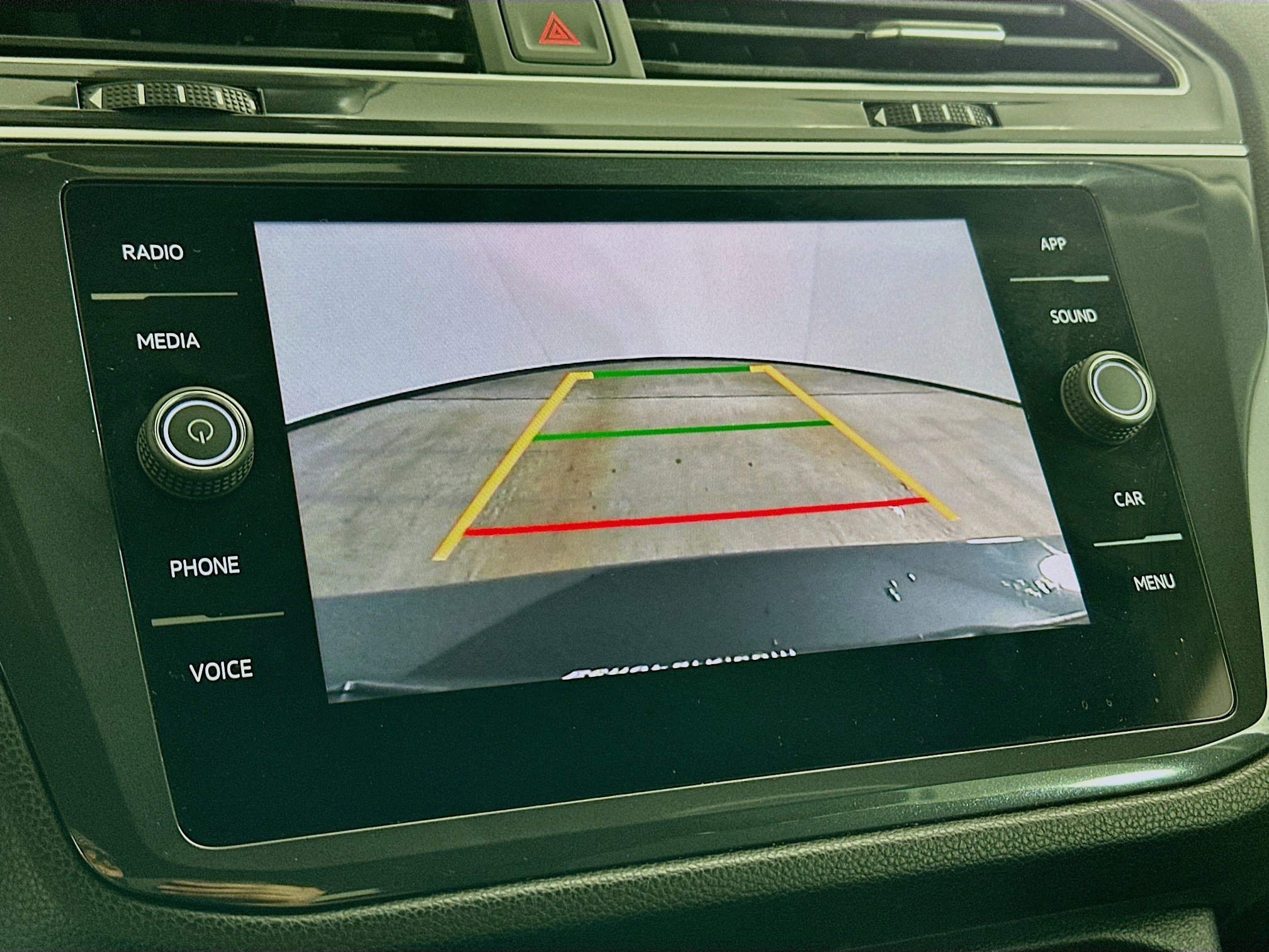 Used 2024 Volkswagen Tiguan S image 22