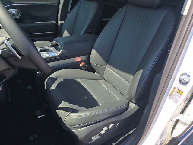 New 2026 Hyundai Ioniq 9 SEL w/ Tow & Go Package AWD/4WD image 27