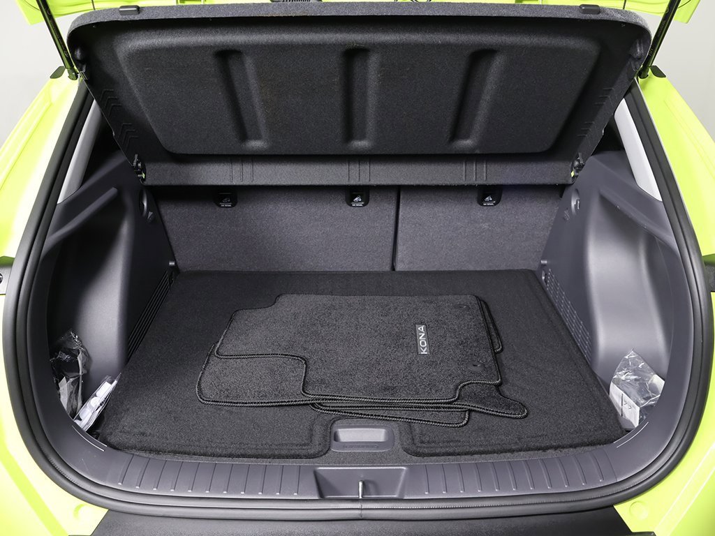 Used 2025 Hyundai Kona SEL image 16