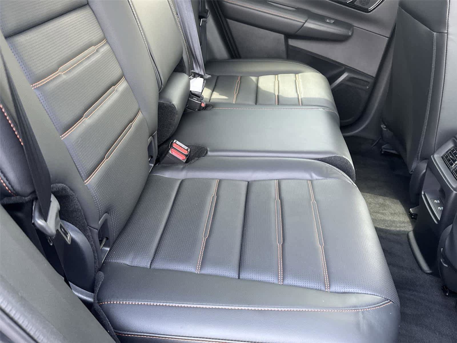 Used 2024 Honda CR-V Sport Touring image 17