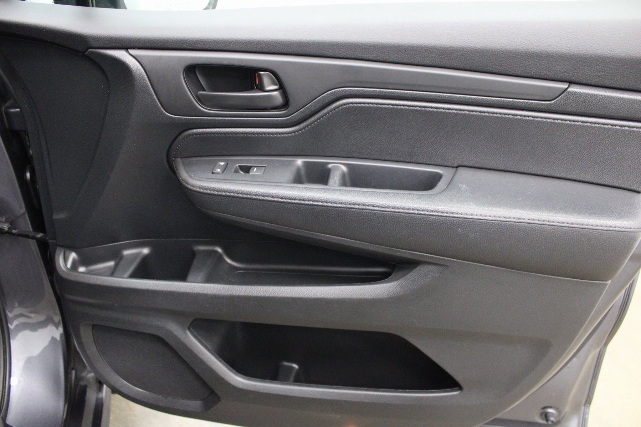 Used 2023 Honda Odyssey EX-L image 28