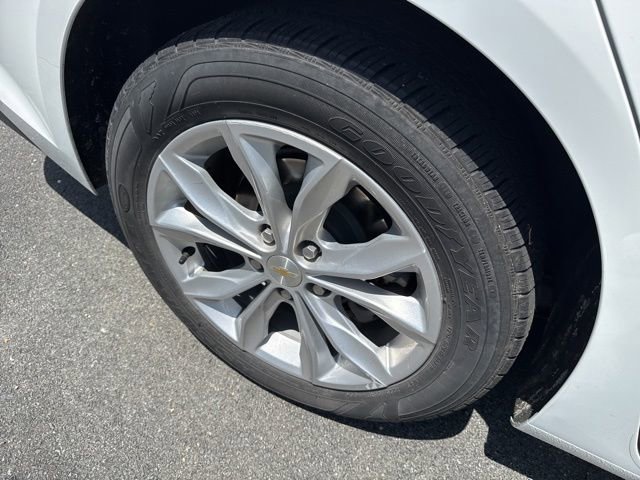 Used 2024 Chevrolet Malibu LT FWD image 10