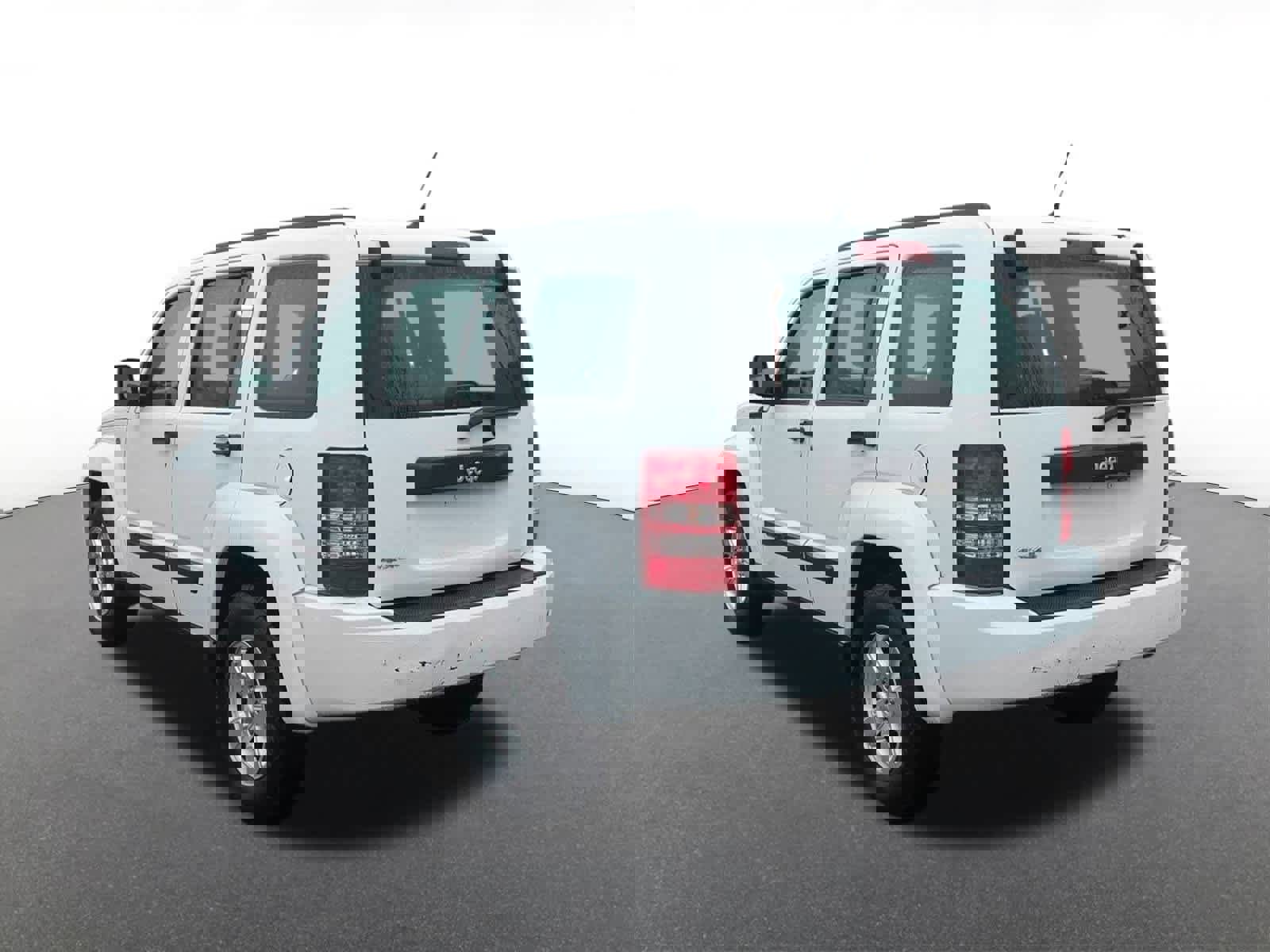 Used 2012 Jeep Liberty Sport image 4