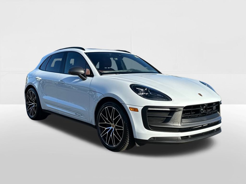Used 2024 Porsche Macan Turbo image 5