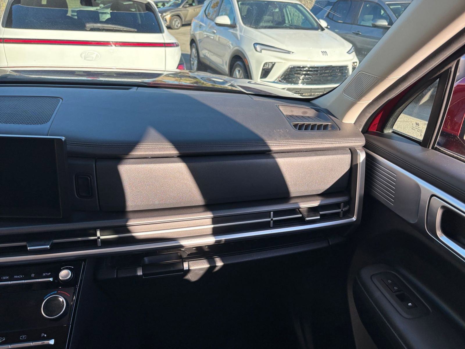 Used 2025 Hyundai Santa Fe SEL image 36