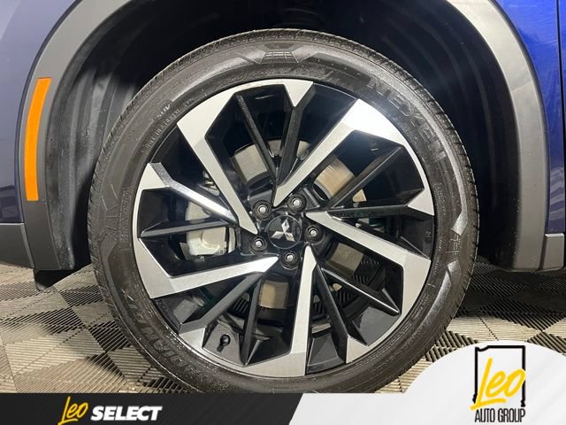 Used 2024 Mitsubishi Outlander SE AWD/4WD image 27