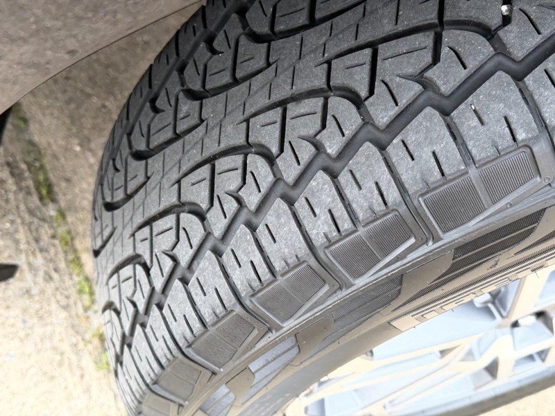 Used 2025 Ford Expedition Active AWD/4WD image 10