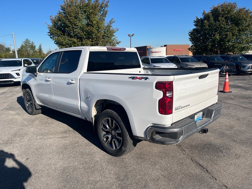 Used 2024 Chevrolet Silverado 1500 LT AWD/4WD image 4