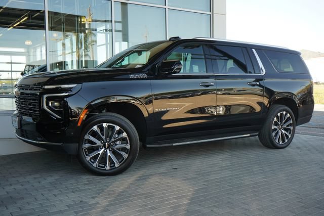New 2026 Chevrolet Suburban High Country w/ Sun And Tow Package AWD/4WD image 4