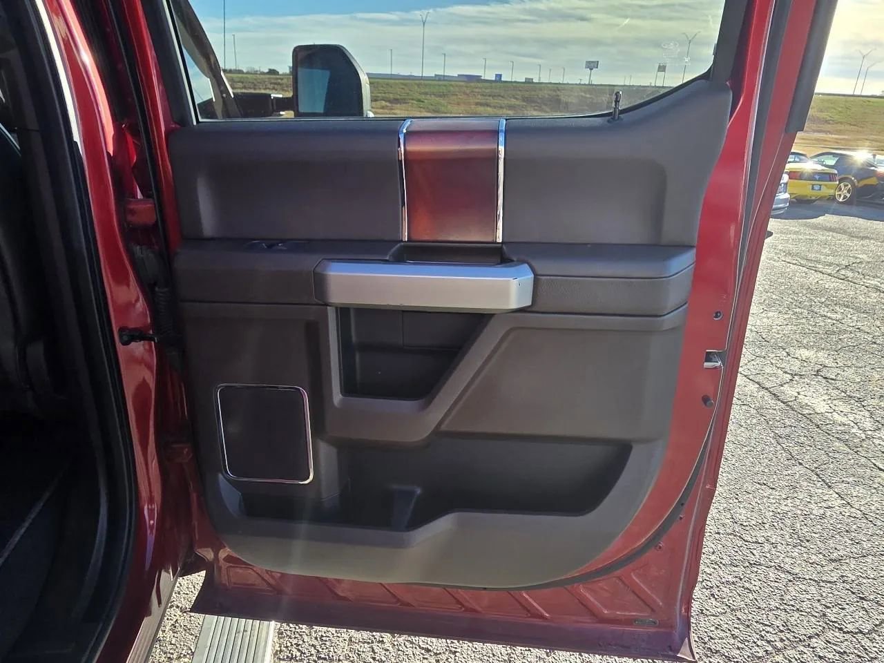 Used 2019 Ford F250 King Ranch w/ King Ranch Ultimate Package image 12