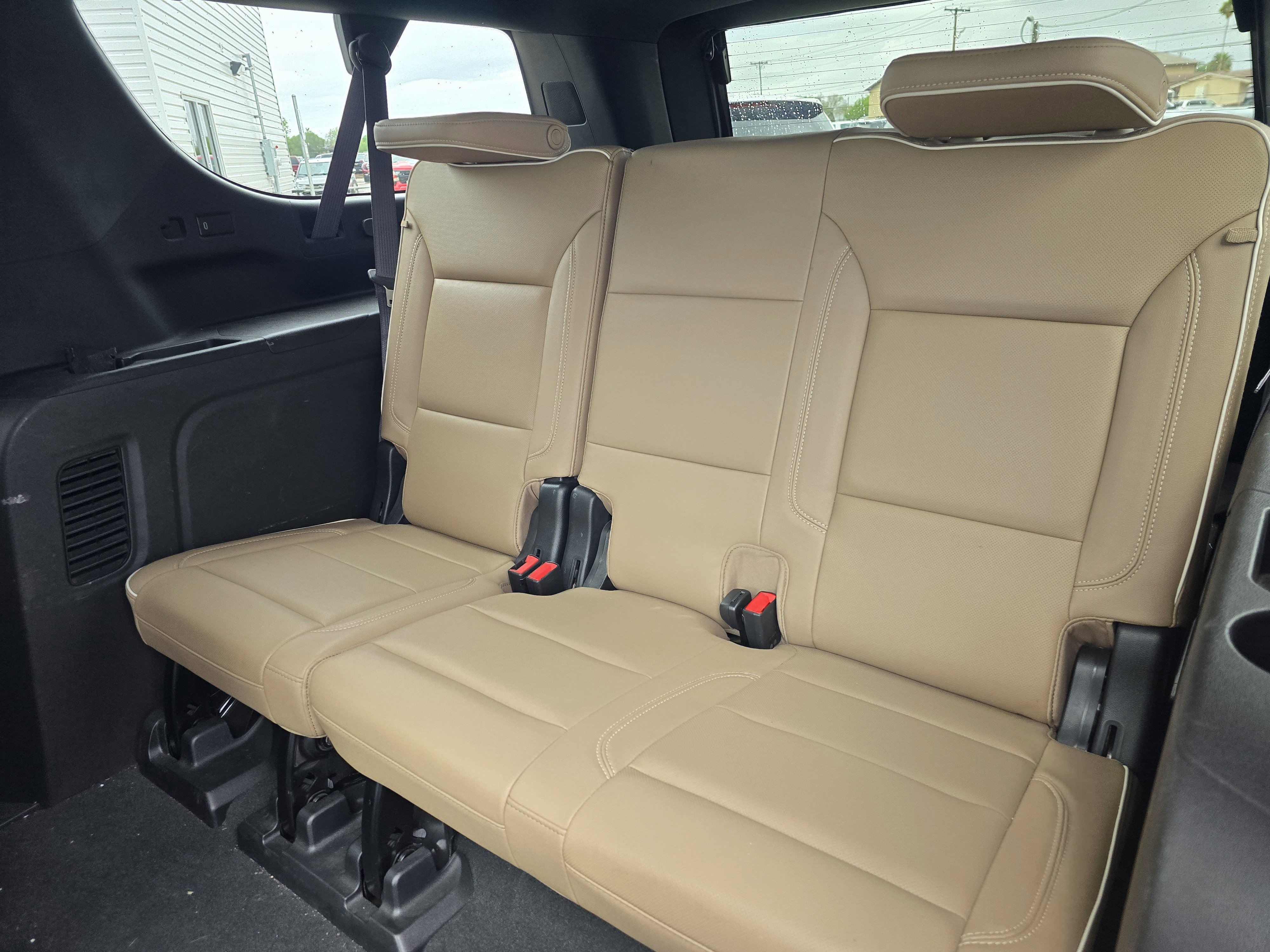 Used 2021 Chevrolet Suburban Premier w/ Texas Edition image 10