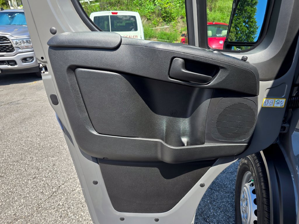 New 2026 RAM ProMaster 2500 w/ Convenience Group FWD image 36