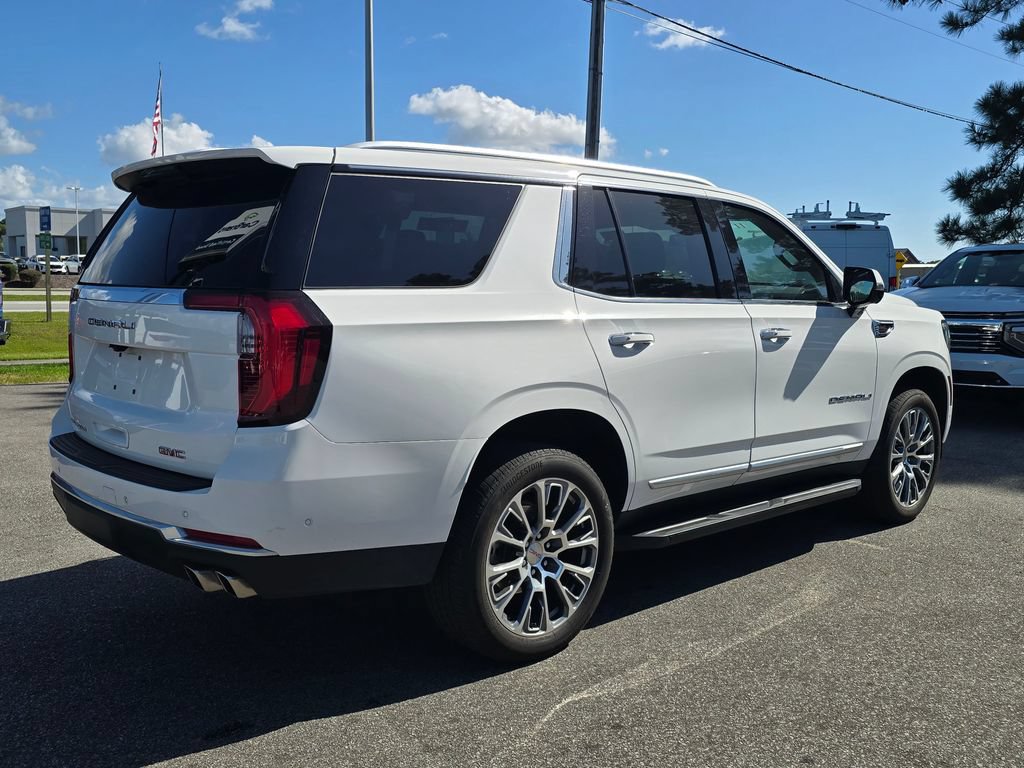 Certified 2025 GMC Yukon Denali AWD/4WD image 3