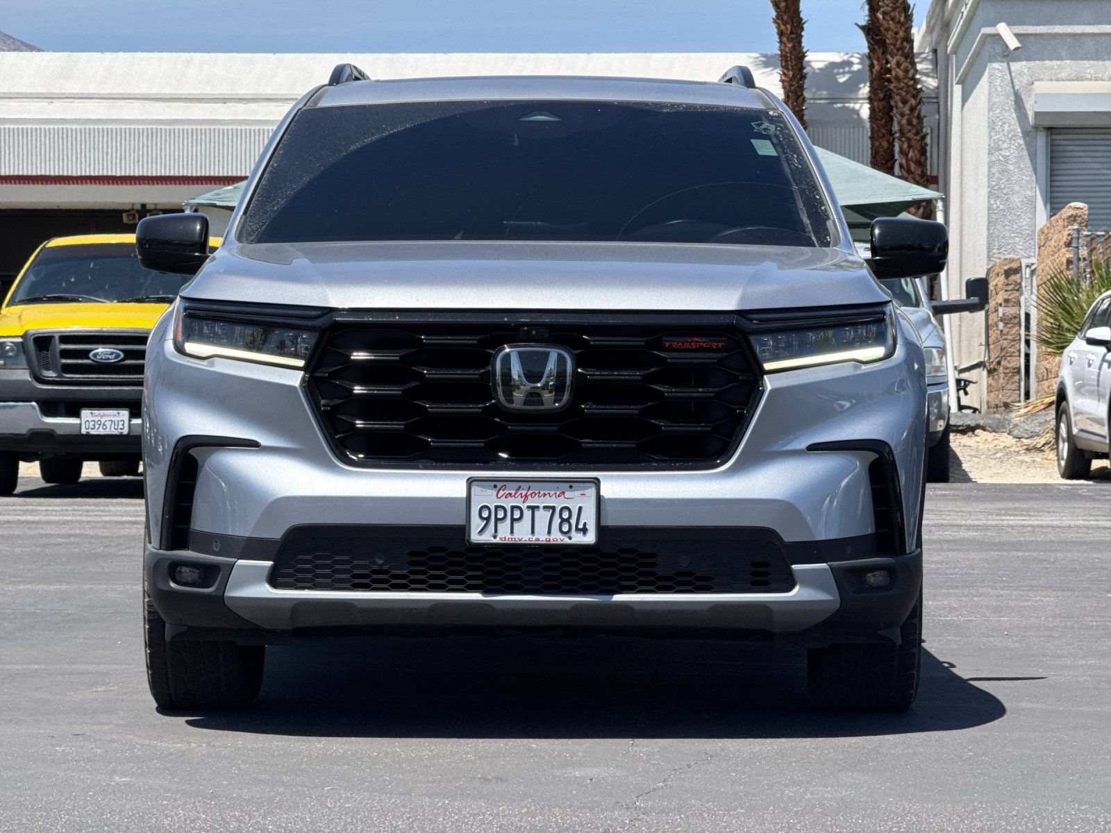 Used 2025 Honda Pilot TrailSport image 8