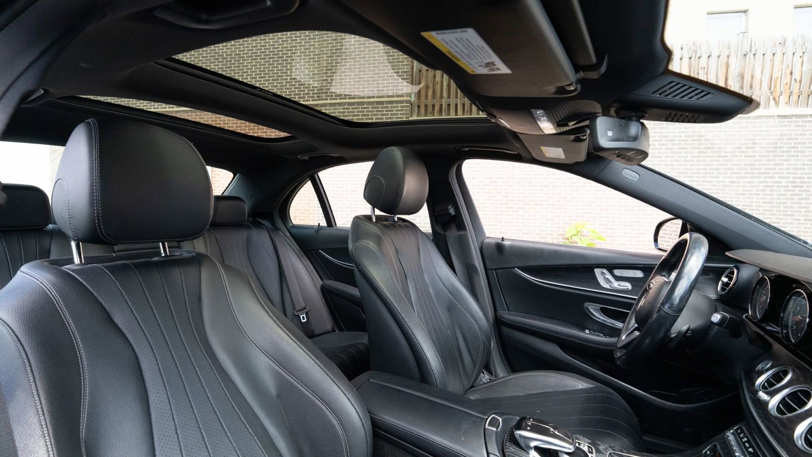 Used 2019 Mercedes-Benz E 300 w/ Premium 1 Package image 9