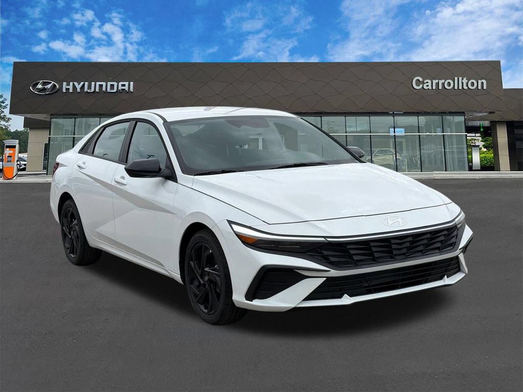 New 2026 Hyundai Elantra Sport FWD image 4