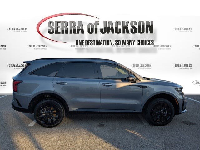 Certified 2023 Kia Sorento SX image 5