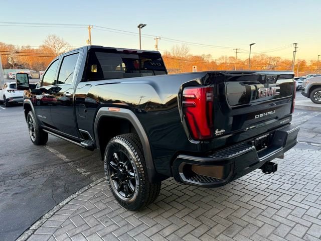 Used 2024 GMC Sierra 2500 Denali w/ Denali Reserve Package image 9