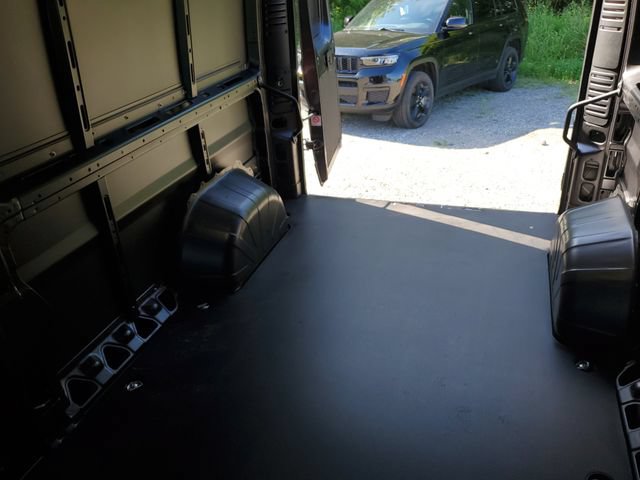 New 2026 RAM ProMaster 2500 w/ Quick Order Package 22G SLT FWD image 17