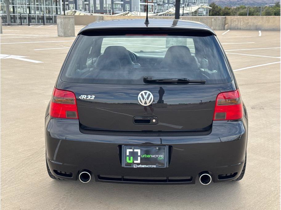 Used 2004 Volkswagen R32 AWD/4WD image 8
