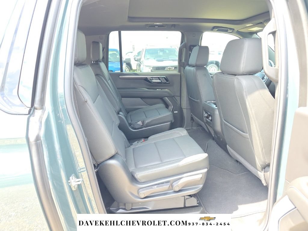 Used 2026 Chevrolet Suburban Z71 w/ Comfort Package AWD/4WD image 25