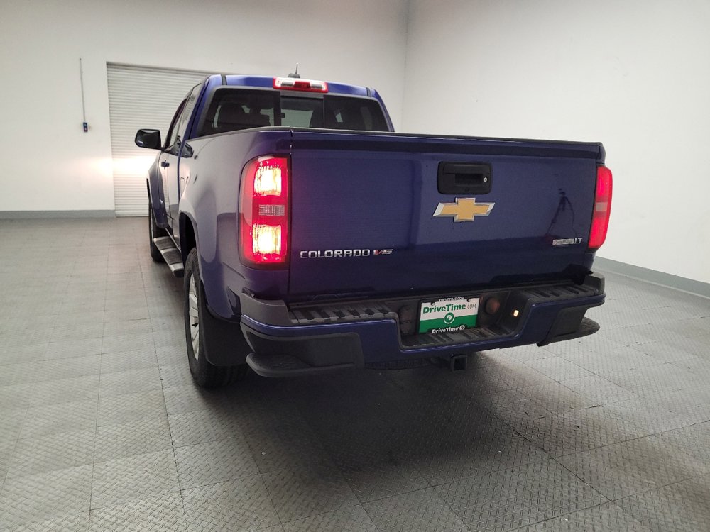 Used 2017 Chevrolet Colorado LT w/ LT Convenience Package image 6