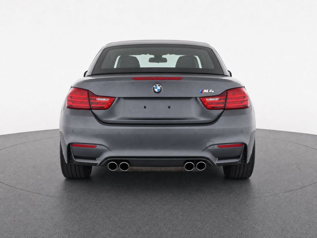 Used 2016 BMW M4 Convertible RWD image 4