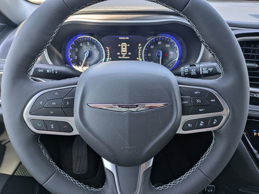 New 2026 Chrysler Pacifica Select image 19