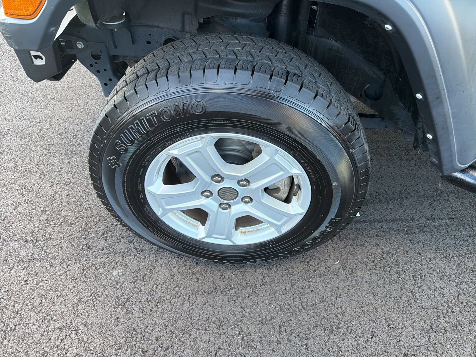 Used 2021 Jeep Wrangler Sport S image 25