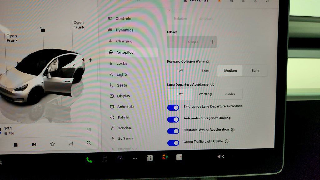 Used 2023 Tesla Model Y Long Range image 20