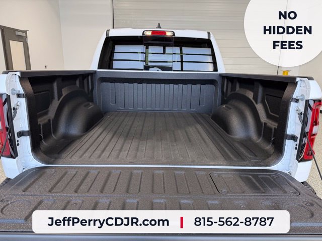 New 2026 RAM 1500 Laramie AWD/4WD image 33