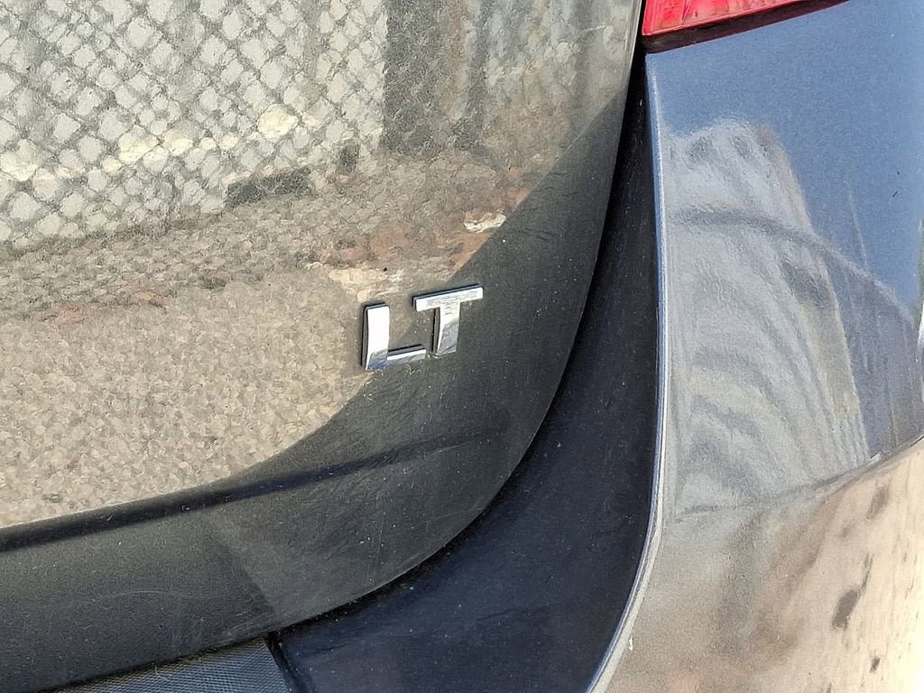 Certified 2017 Chevrolet Equinox LT w/ Convenience Package image 12