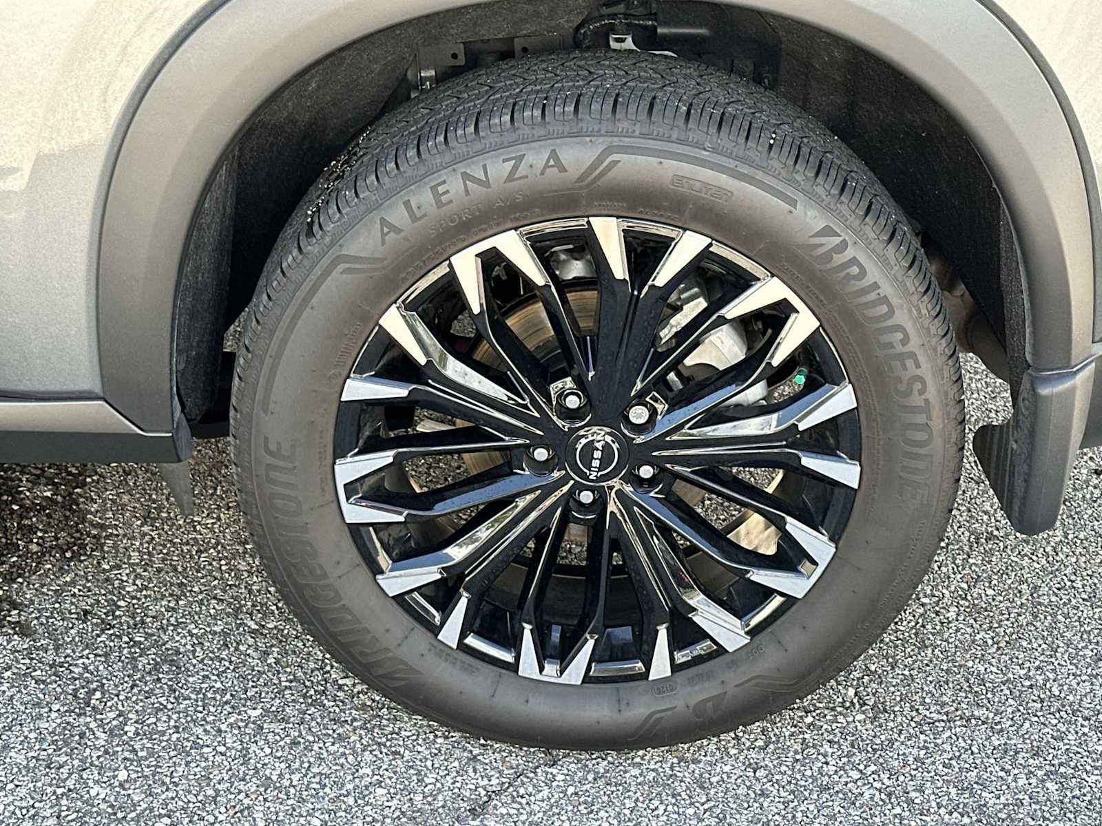 Used 2026 Nissan Rogue Dark Armor FWD image 12
