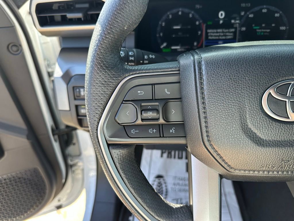 Used 2024 Toyota Tacoma TRD Off-Road image 14