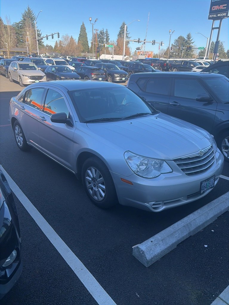 Used 2008 Chrysler Sebring LX image 2