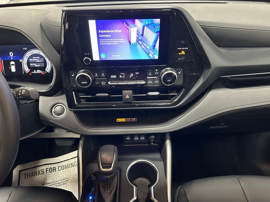 Used 2025 Toyota Highlander XSE image 25